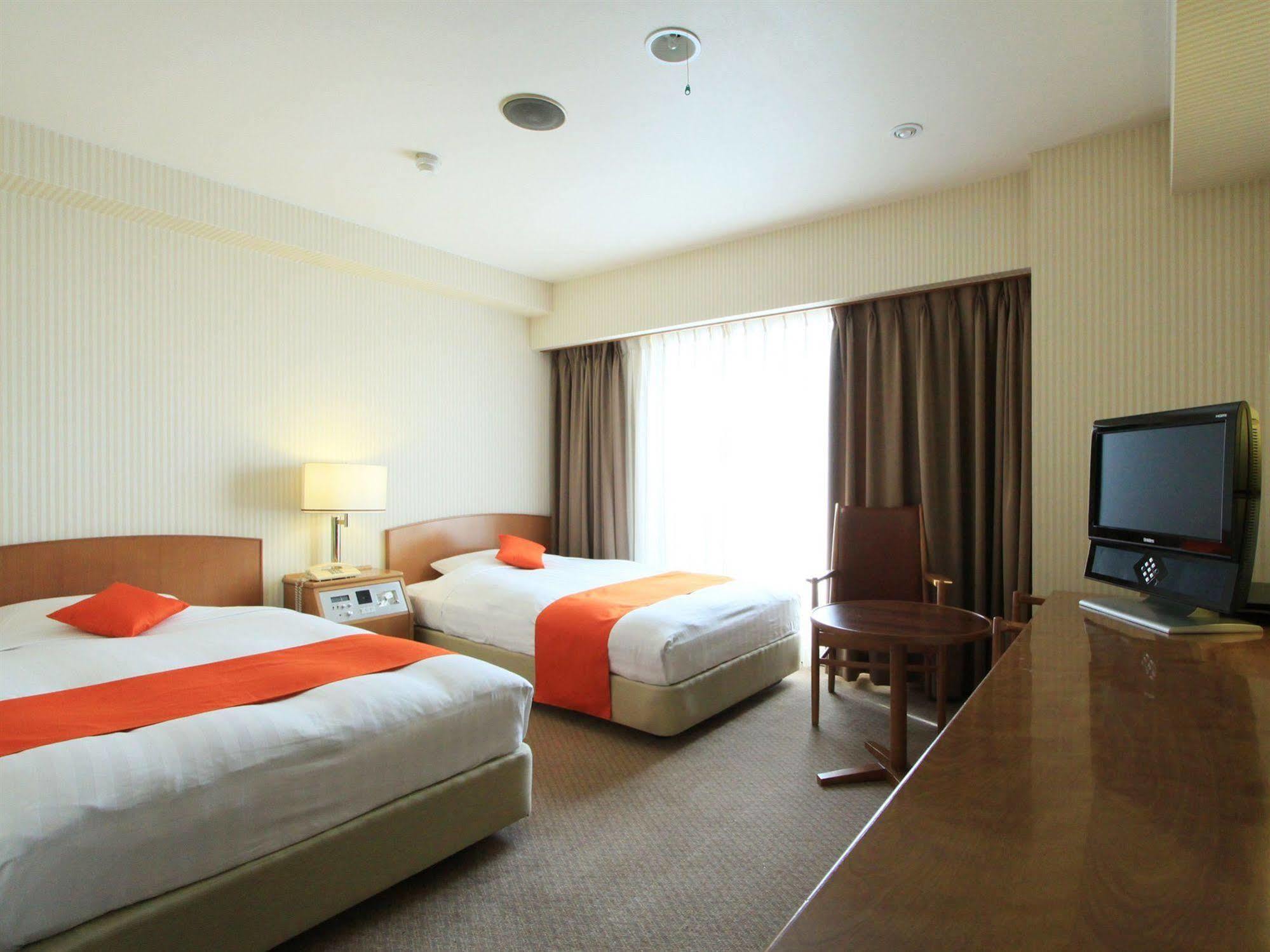 Daiichi Grand Hotel Kobe Sannomiya Eksteriør billede